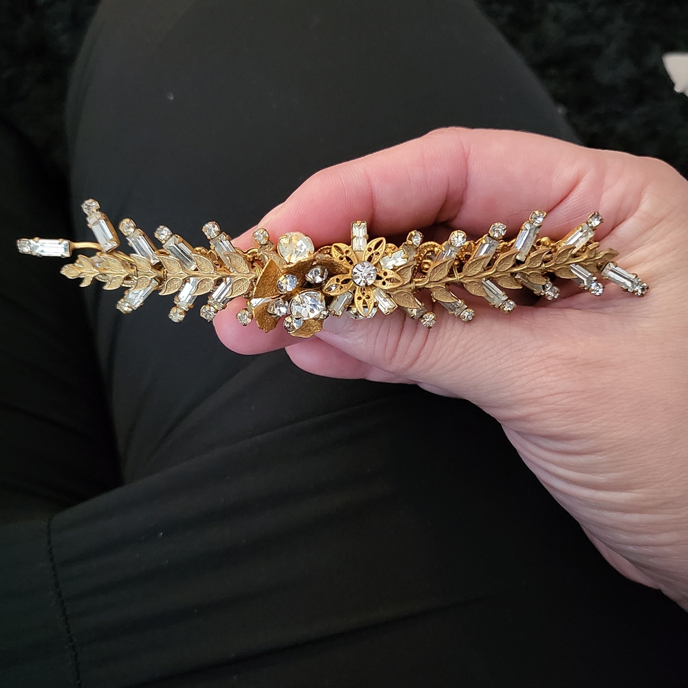 Vintage Gold Tone with Rhinestones Brooch
